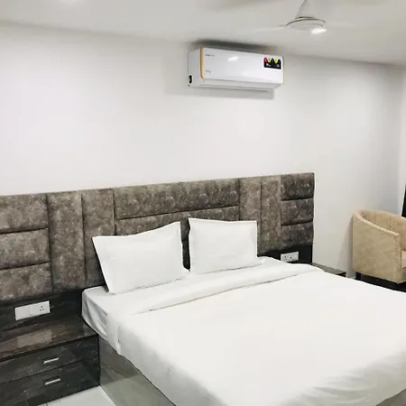 Hotel Green Suite Near Delhi Airport